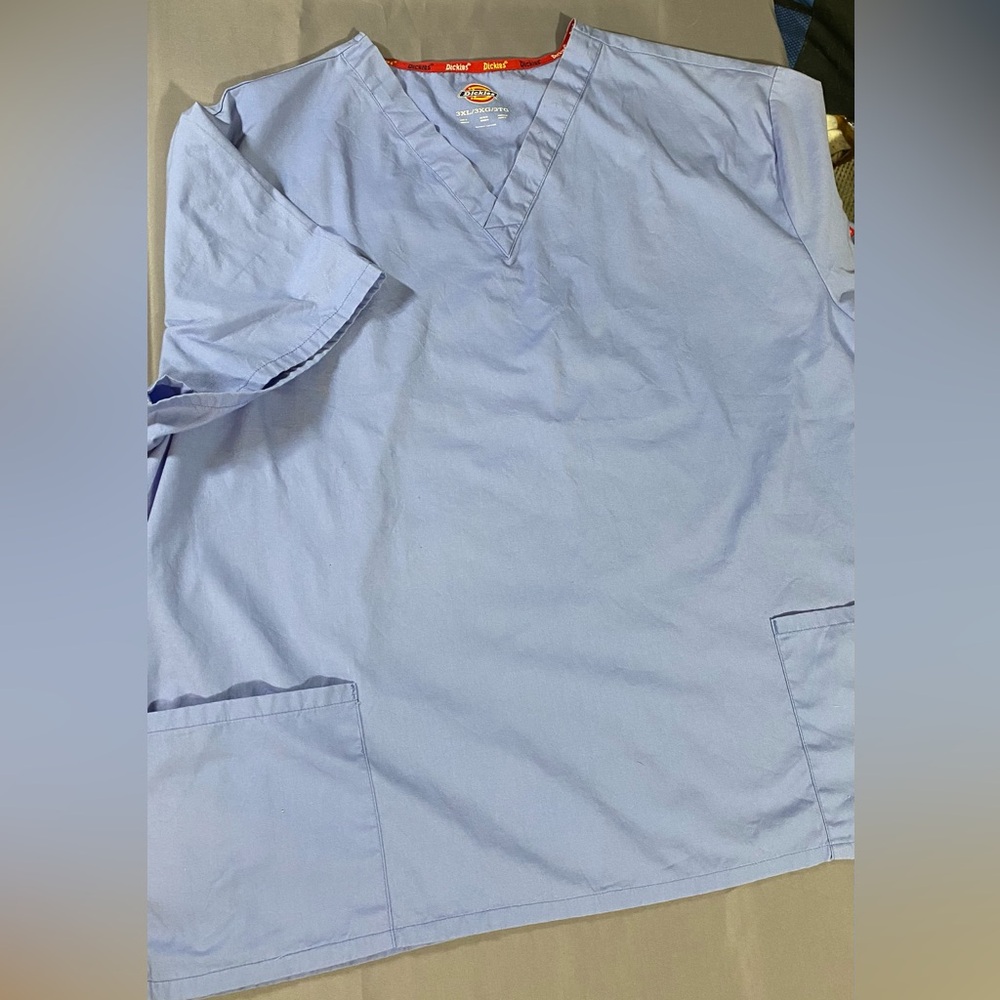 3XL Unisex Dickies Ceil Blue V-Neck Scrub Top #2017
